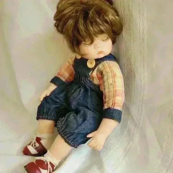 VTG-Asleep in the Saddle Doll - Picture 2 of 5